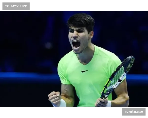 ATP年终总决赛首日 阿尔卡拉斯兹维列夫取胜占得出线先机